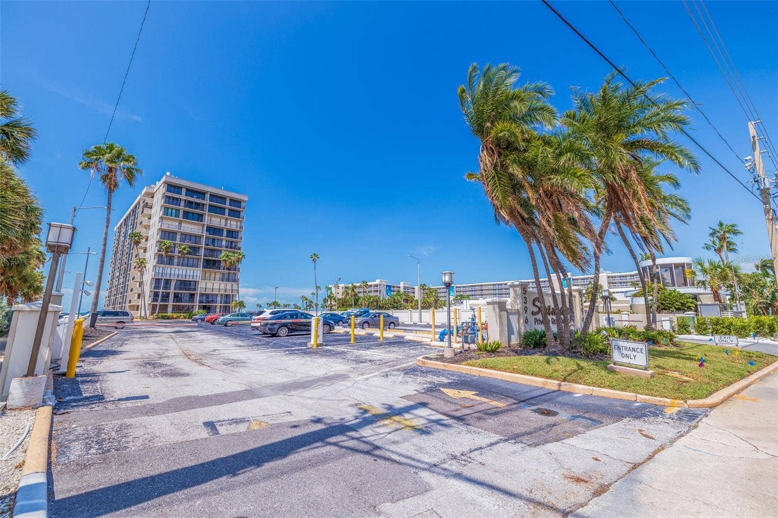 5396 GULF BOULEVARD, #407, St Pete Beach, FL 33706 5396 GULF BOULEVARD, #407, St Pete Beach, FL 33706