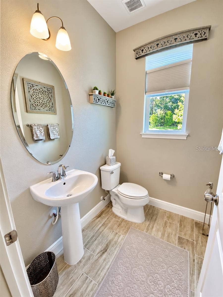 5527 CUMBERLAND STAR COURT, Lutz, FL 33558 half bath