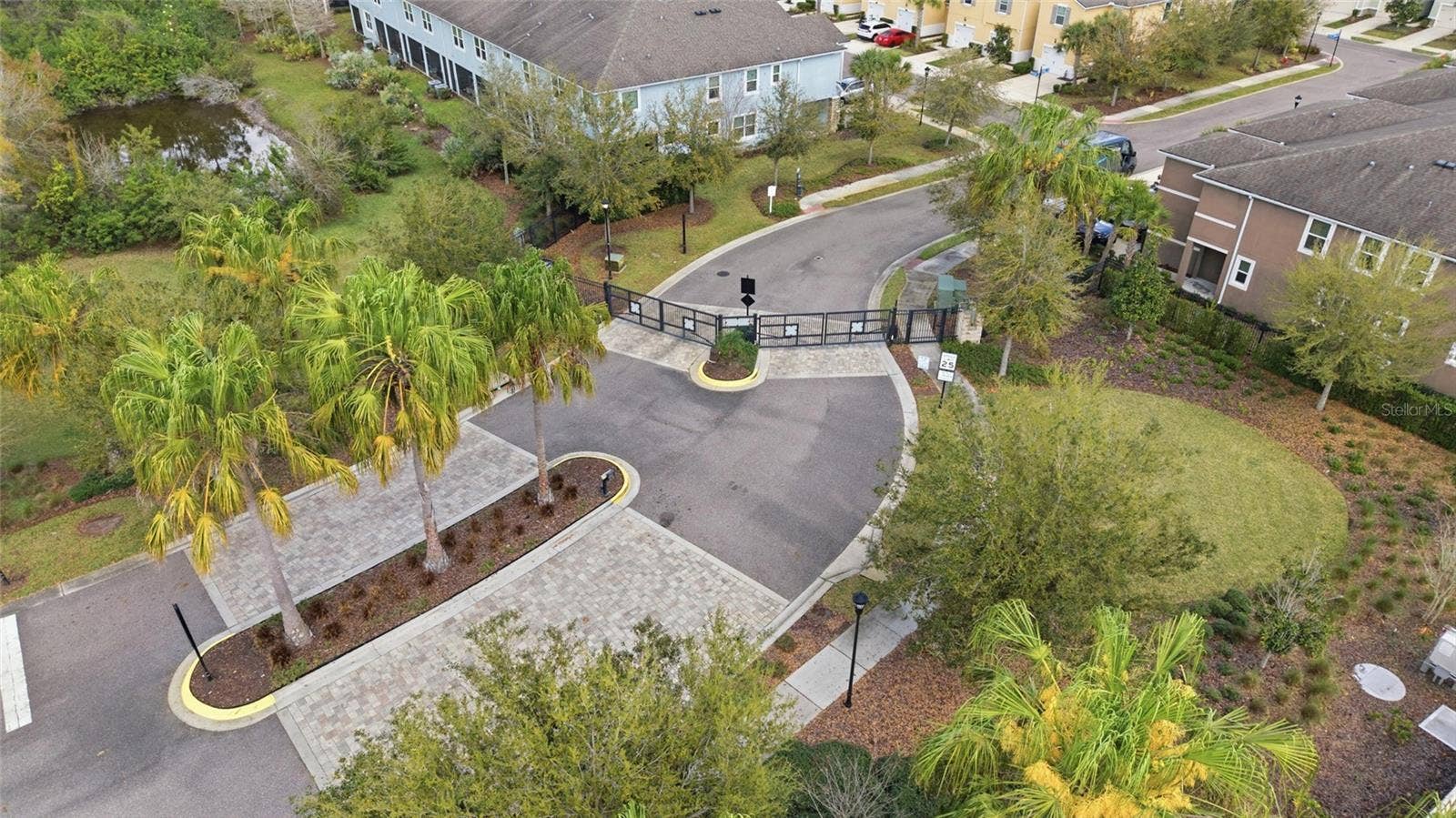 5527 CUMBERLAND STAR COURT, Lutz, FL 33558 Gated Entrance