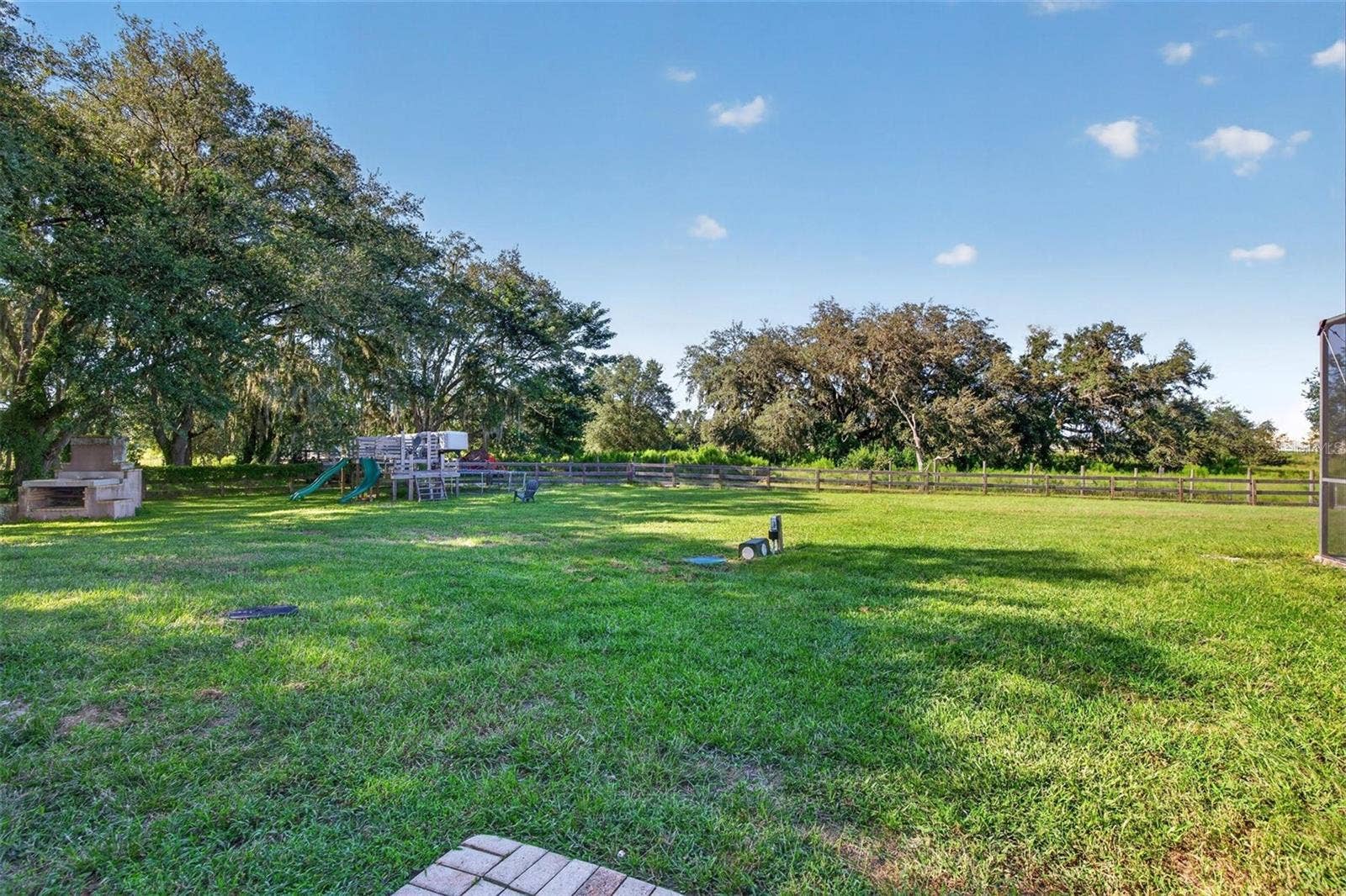 15818 MAHONEY DRIVE, Spring Hill, FL 34610 15818 MAHONEY DRIVE, Spring Hill, FL 34610