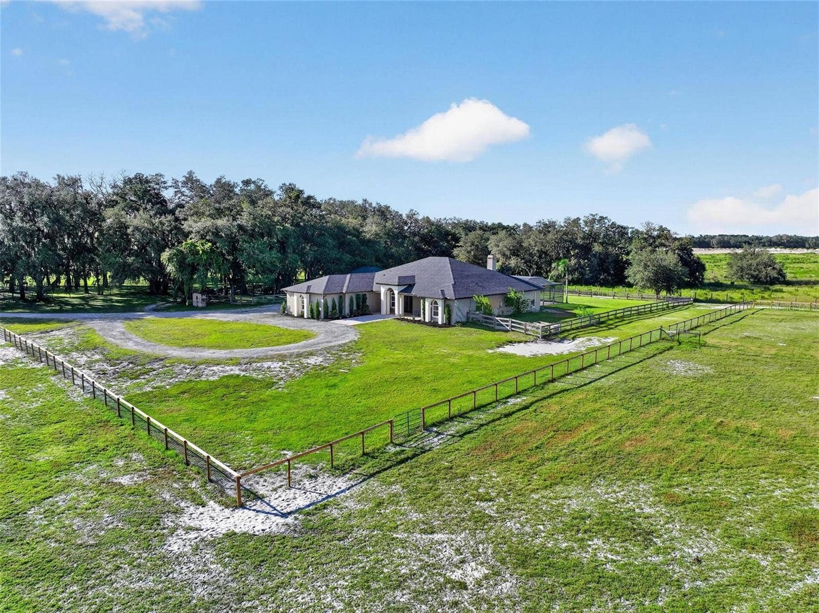 15818 MAHONEY DRIVE, Spring Hill, FL 34610 15818 MAHONEY DRIVE, Spring Hill, FL 34610