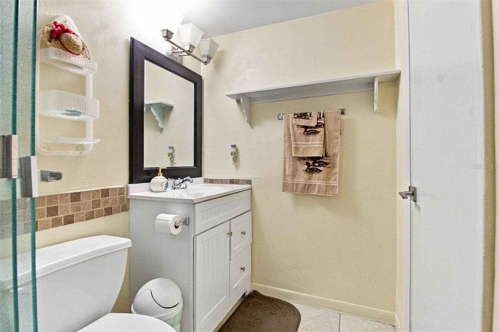 6308 NEWTOWN CIRCLE, #8B5, Tampa, FL 33615 6308 NEWTOWN CIRCLE, #8B5, Tampa, FL 33615