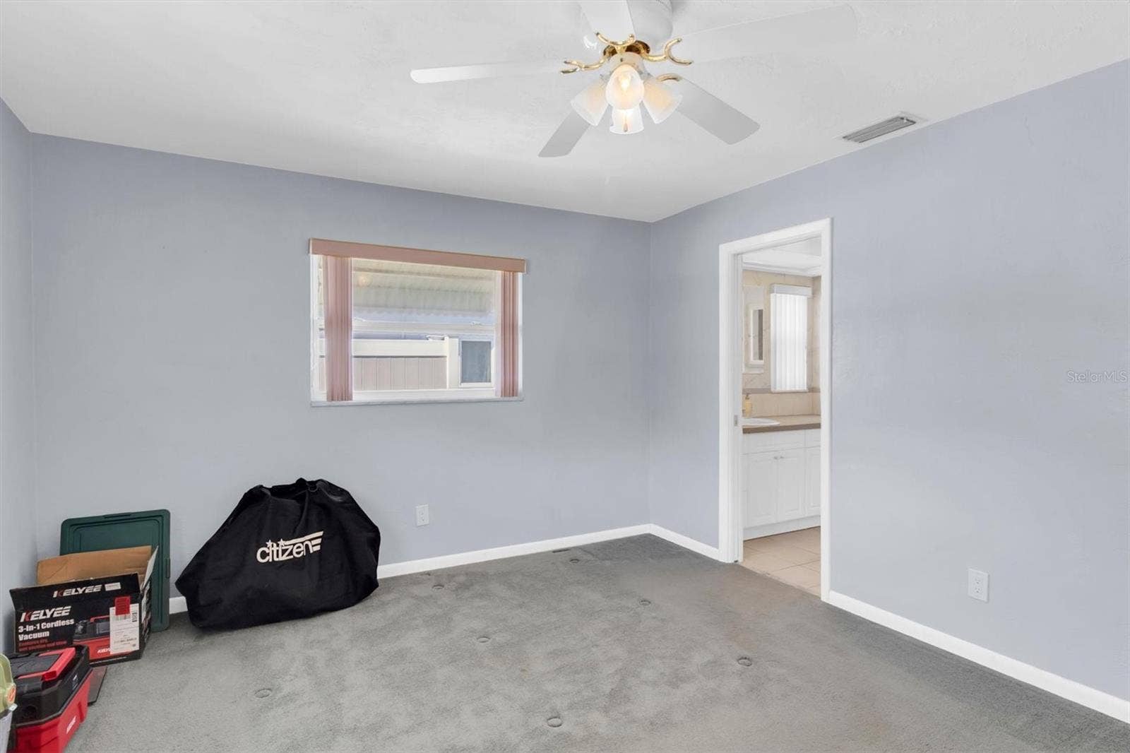 13800 87TH AVENUE, Seminole, FL 33776 13800 87TH AVENUE, Seminole, FL 33776