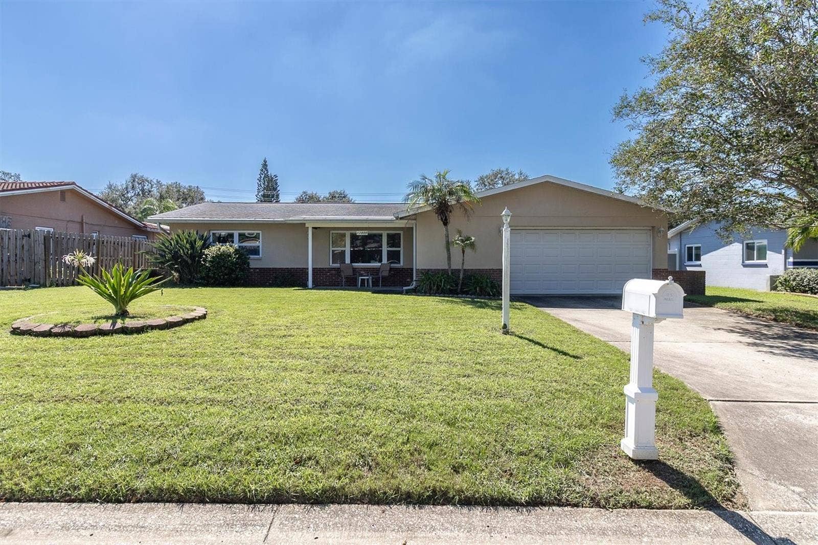 13800 87TH AVENUE, Seminole, FL 33776 13800 87TH AVENUE, Seminole, FL 33776