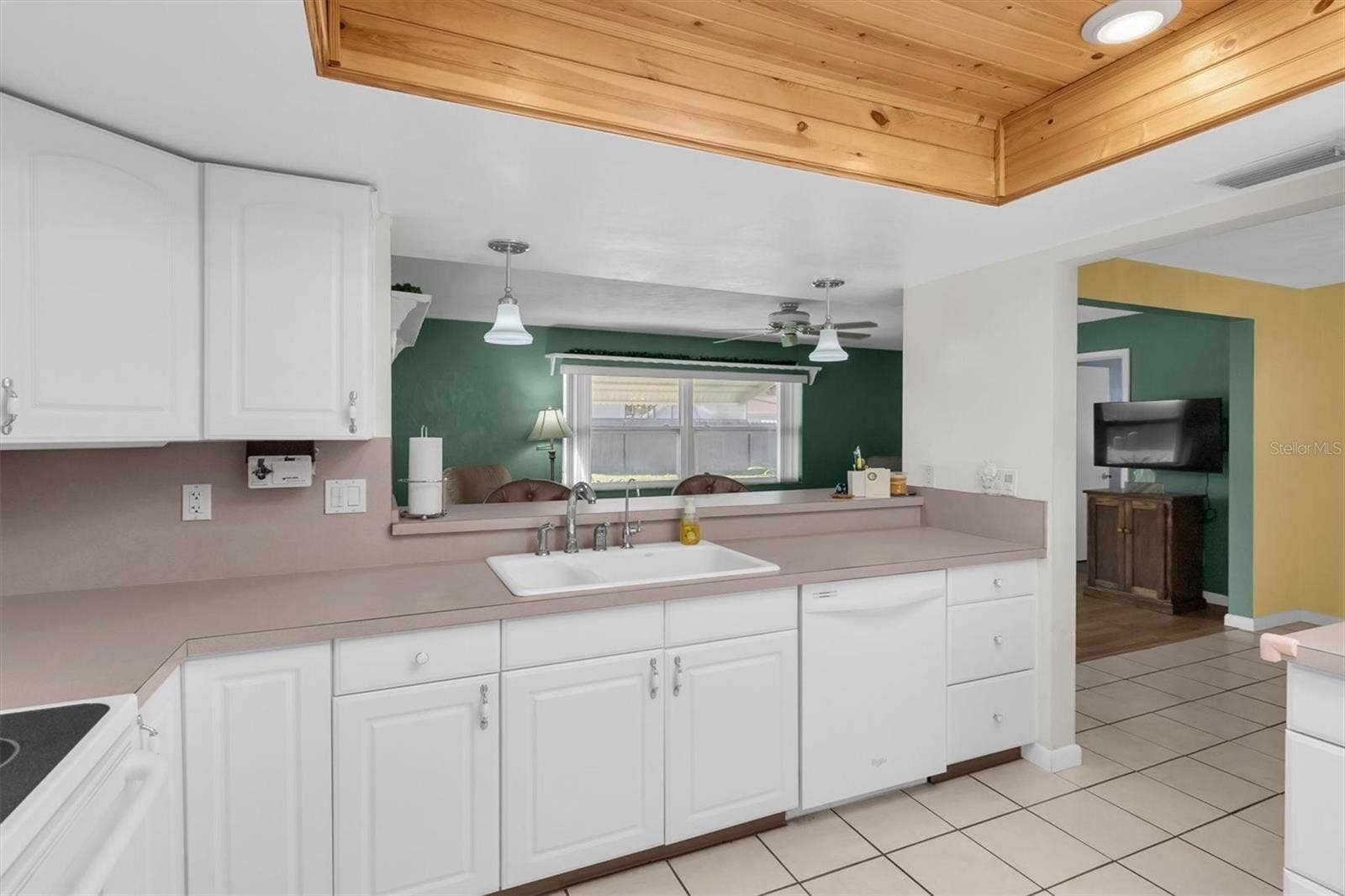 13800 87TH AVENUE, Seminole, FL 33776 13800 87TH AVENUE, Seminole, FL 33776