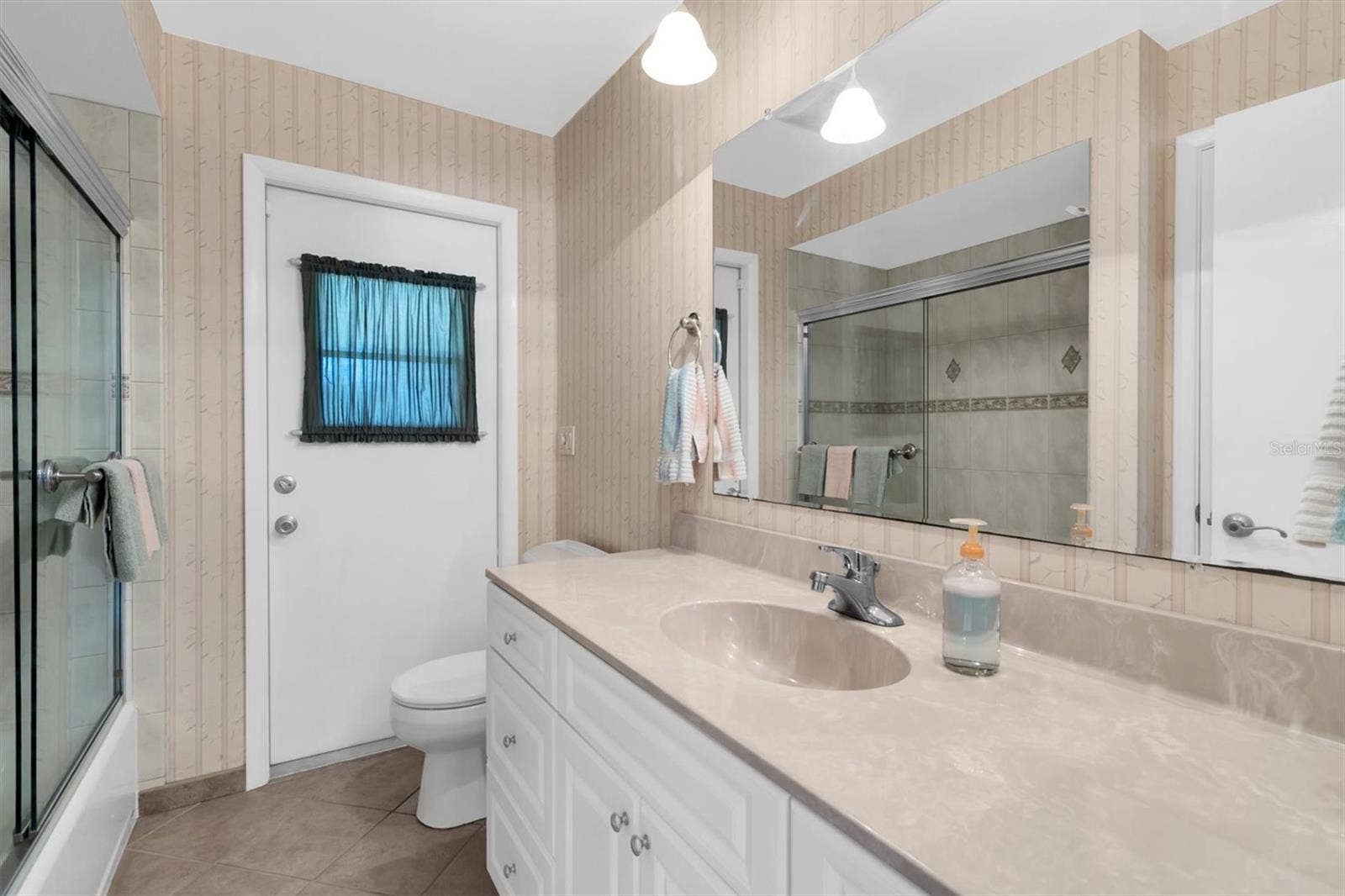 13800 87TH AVENUE, Seminole, FL 33776 13800 87TH AVENUE, Seminole, FL 33776