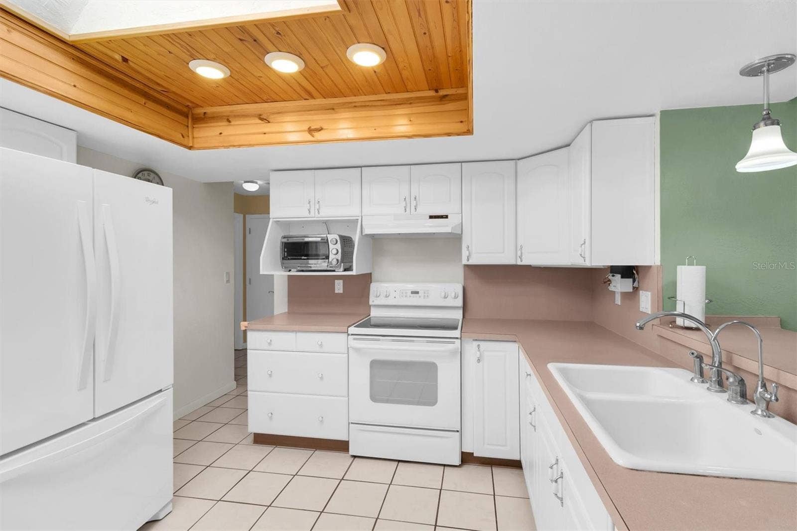 13800 87TH AVENUE, Seminole, FL 33776 13800 87TH AVENUE, Seminole, FL 33776