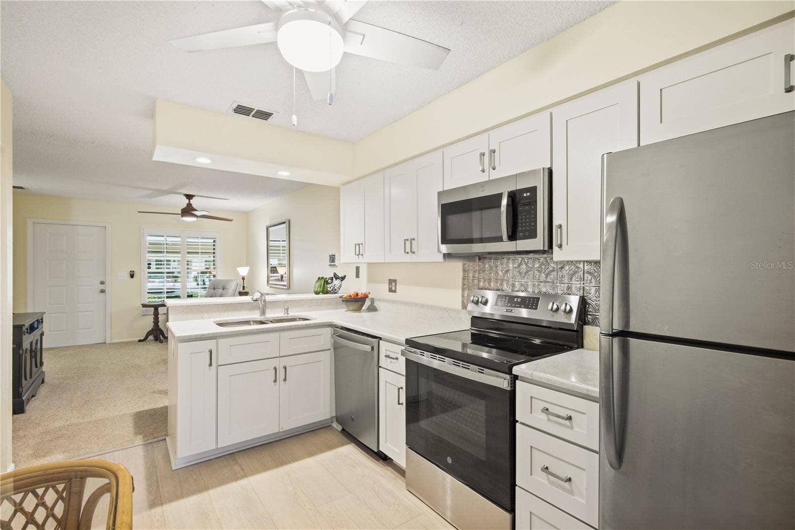 1104 TARRIDON COURT, Dunedin, FL 34698 1104 TARRIDON COURT, Dunedin, FL 34698