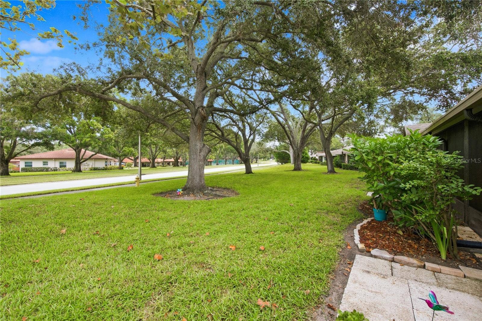 1104 TARRIDON COURT, Dunedin, FL 34698 1104 TARRIDON COURT, Dunedin, FL 34698