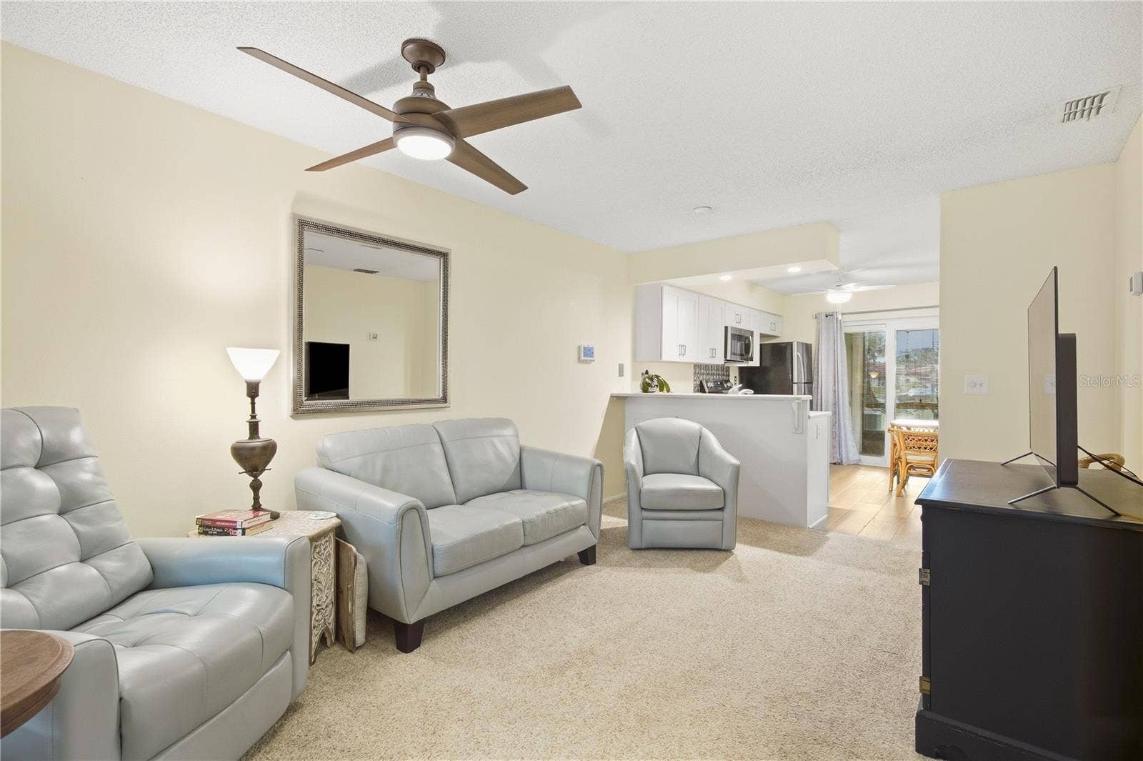 1104 TARRIDON COURT, Dunedin, FL 34698 1104 TARRIDON COURT, Dunedin, FL 34698