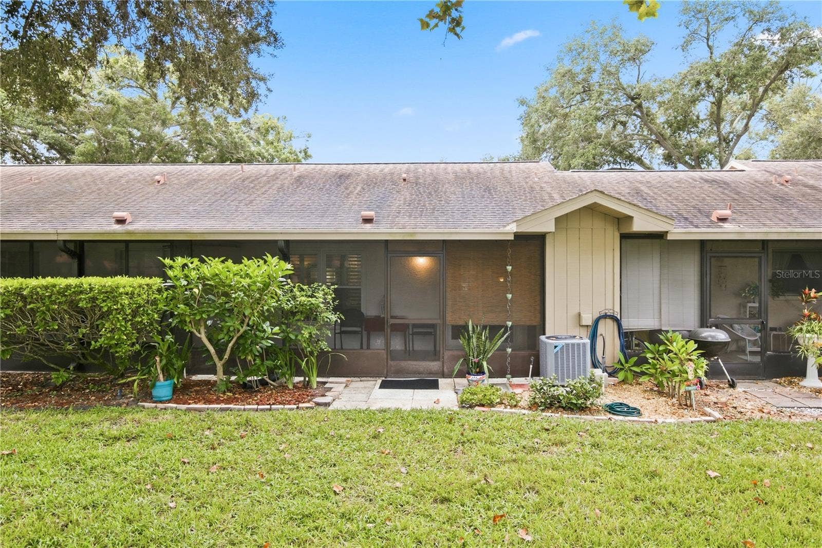 1104 TARRIDON COURT, Dunedin, FL 34698 1104 TARRIDON COURT, Dunedin, FL 34698