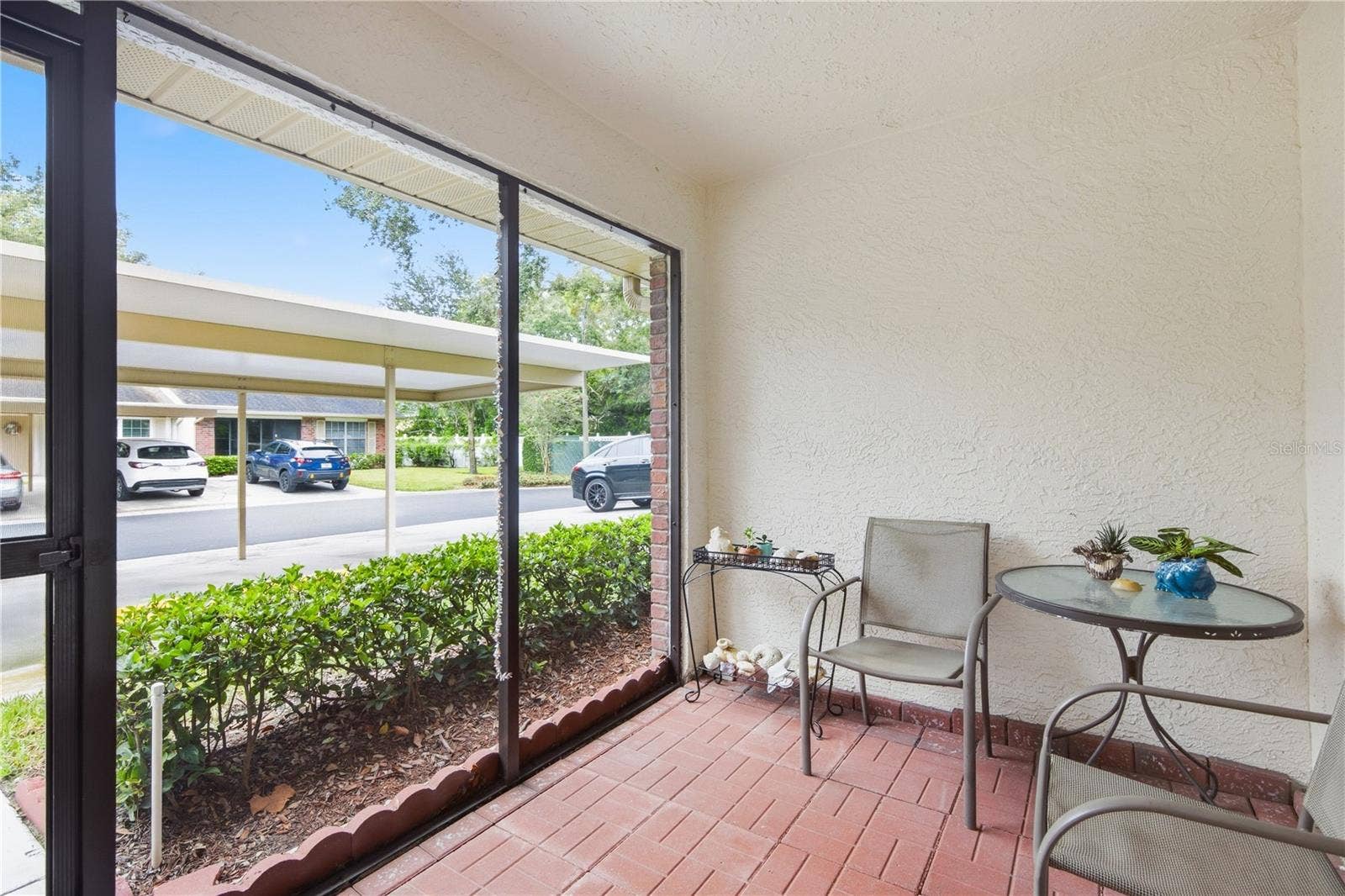1104 TARRIDON COURT, Dunedin, FL 34698 Welcome home!