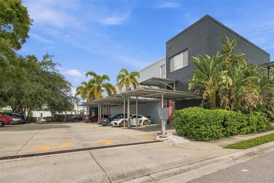 Property photo for 2509 W AZEELE STREET, Tampa, FL