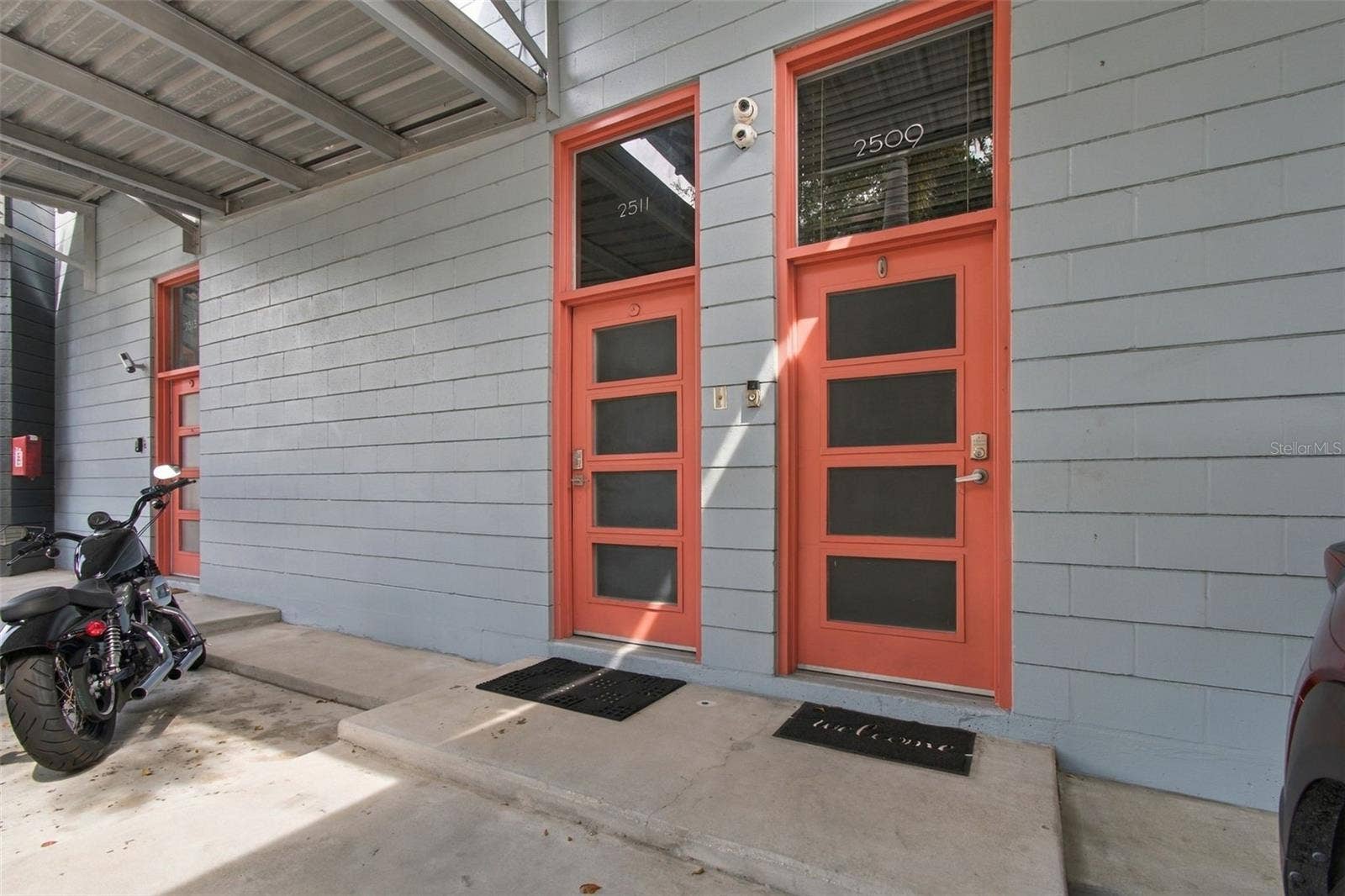 2509 W AZEELE STREET, Tampa, FL 33609 2509 W AZEELE STREET, Tampa, FL 33609