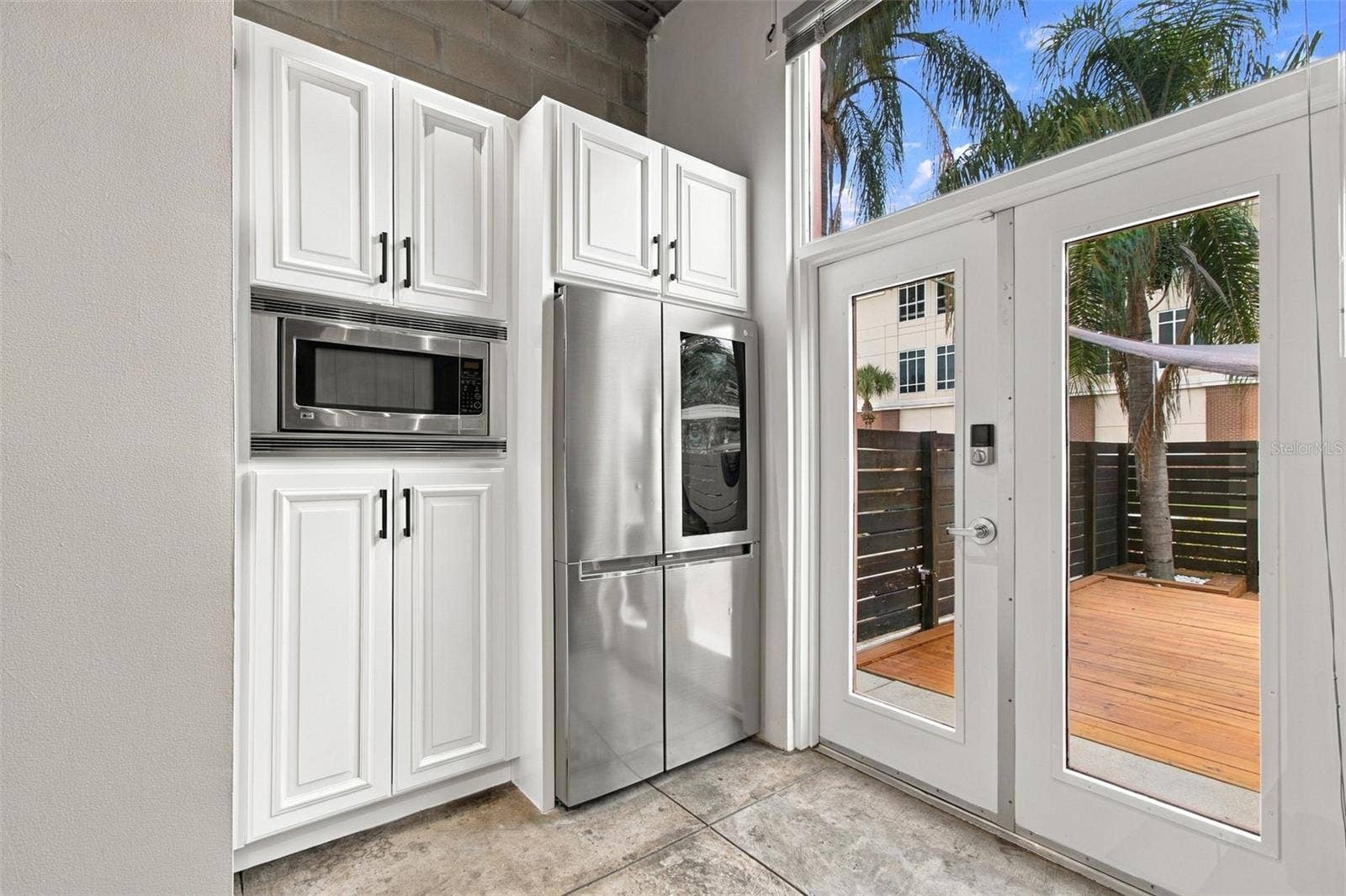 2509 W AZEELE STREET, Tampa, FL 33609 2509 W AZEELE STREET, Tampa, FL 33609