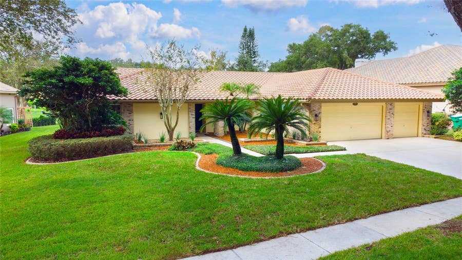 Property photo for 2194 PINNACLE CIRCLE N, Palm Harbor, FL