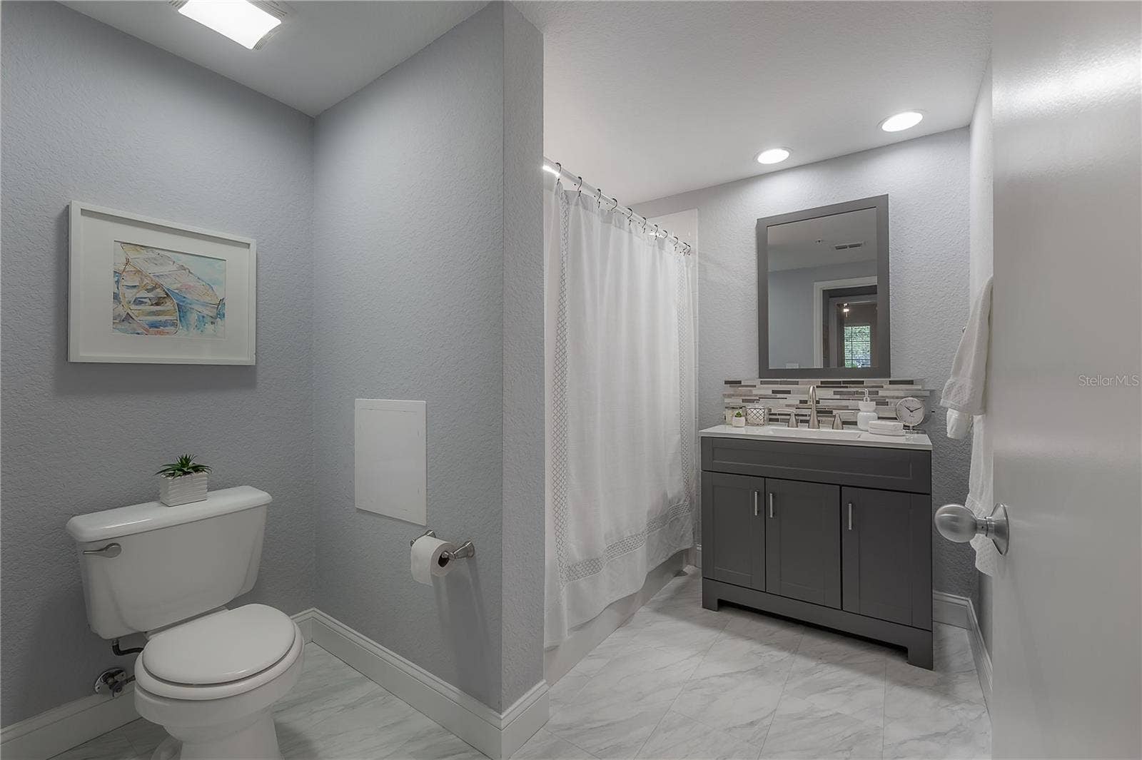 402 S ARMENIA AVENUE, #114, Tampa, FL 33609 402 S ARMENIA AVENUE, #114, Tampa, FL 33609