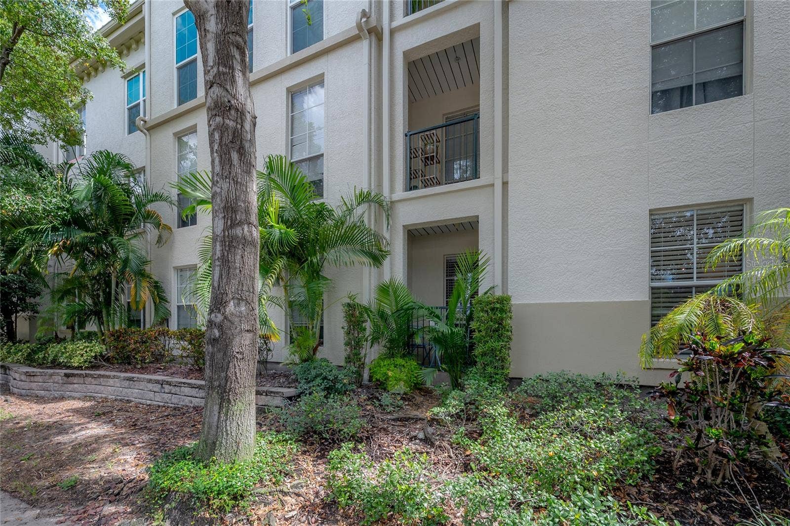 402 S ARMENIA AVENUE, #114, Tampa, FL 33609 402 S ARMENIA AVENUE, #114, Tampa, FL 33609