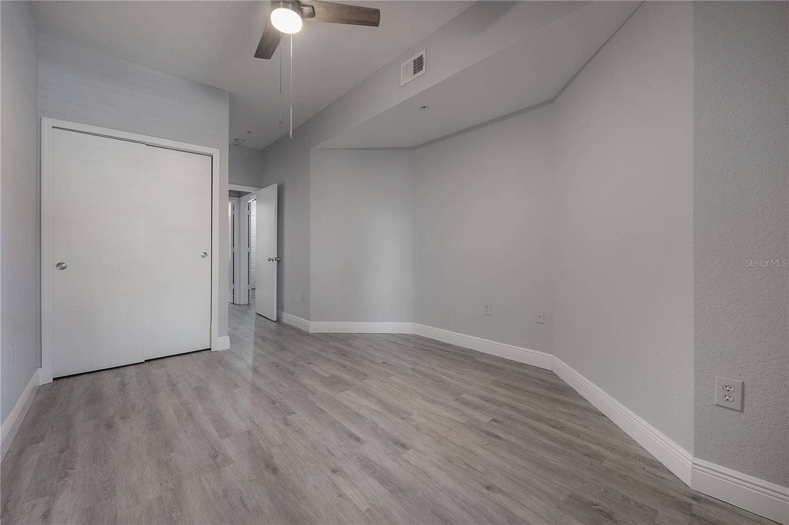402 S ARMENIA AVENUE, #114, Tampa, FL 33609 402 S ARMENIA AVENUE, #114, Tampa, FL 33609