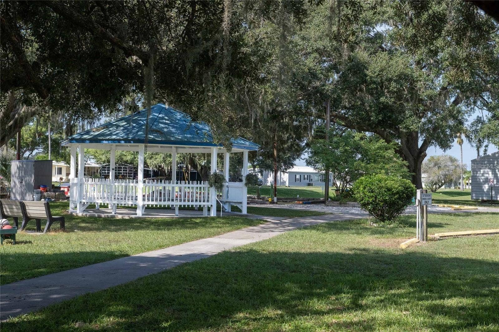5600 ARROWHEAD DRIVE, Zephyrhills, FL 33542