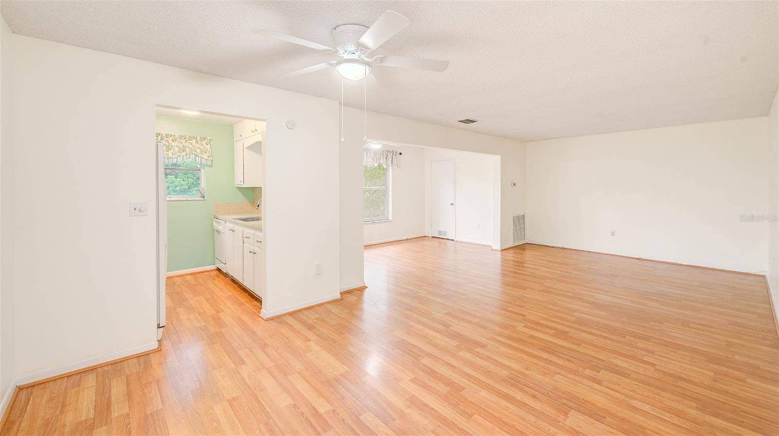 5660 80TH ST N, #C305, St Petersburg, FL 33709 5660 80TH ST N, #C305, St Petersburg, FL 33709