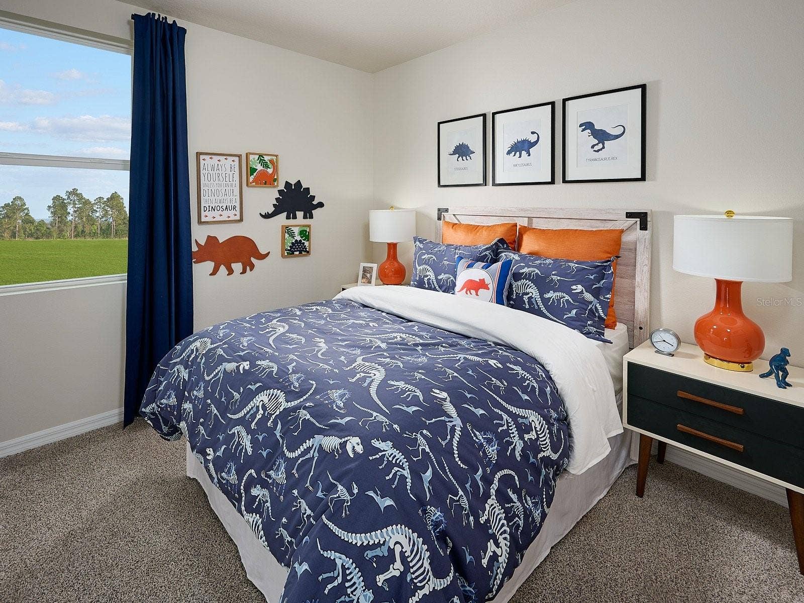 116 CANOE BEND AVENUE, Nokomis, FL 34275 Photo is not of the actual home, but is an inspirational photo of builders model home and may depict options, furnishings, and/or decorator features that are not included.