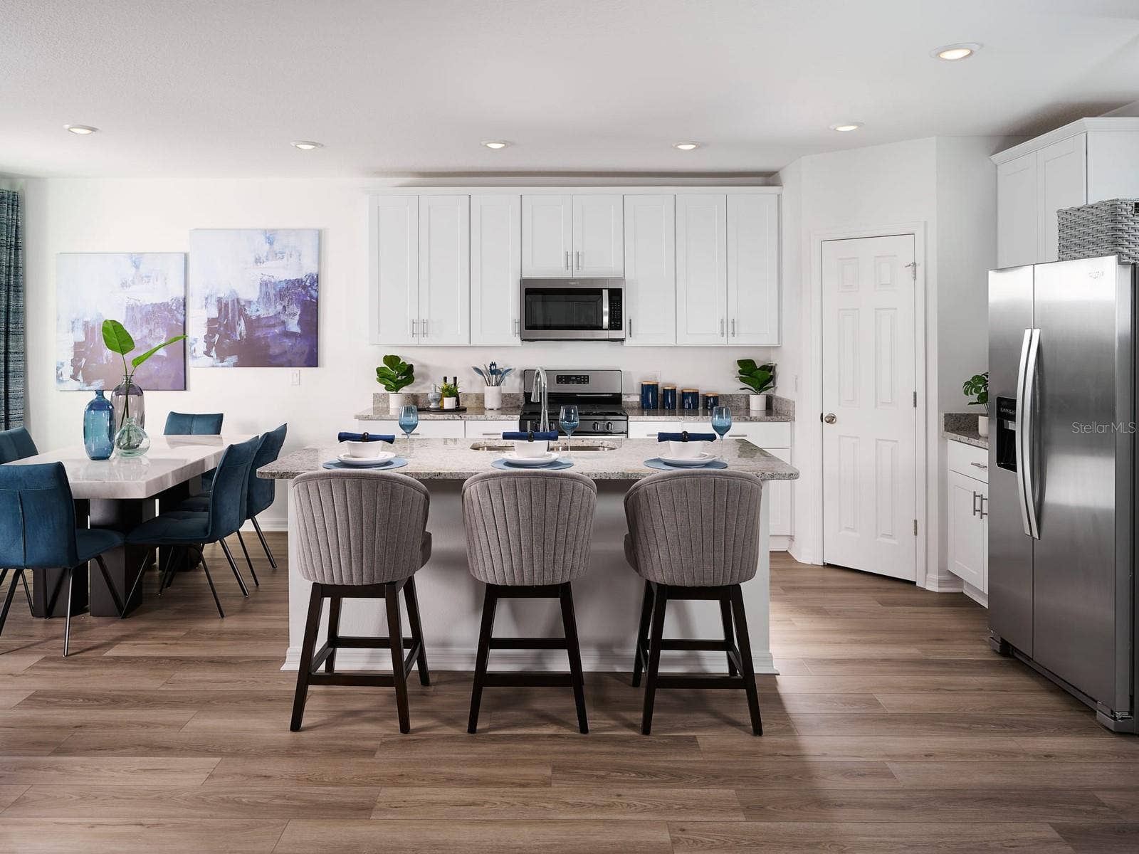 Photo is not of the actual home, but is an inspirational photo of builders model home and may depict options, furnishings, and/or decorator features that are not included.