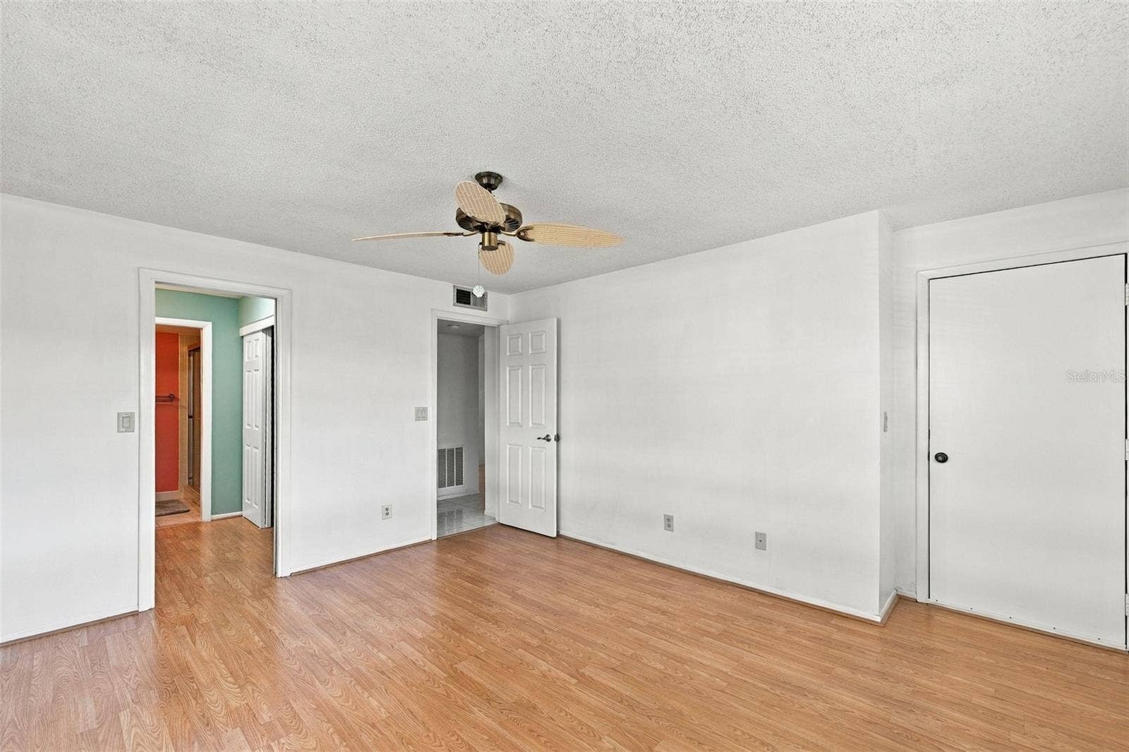5817 PARK STREET N, #212, St Petersburg, FL 33709 5817 PARK STREET N, #212, St Petersburg, FL 33709