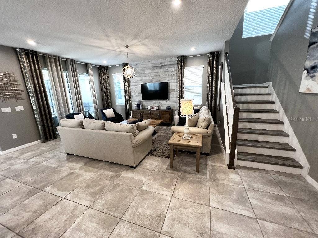 8947 AMELIA DOWNS TRAIL, Kissimmee, FL 34747 8947 AMELIA DOWNS TRAIL, Kissimmee, FL 34747