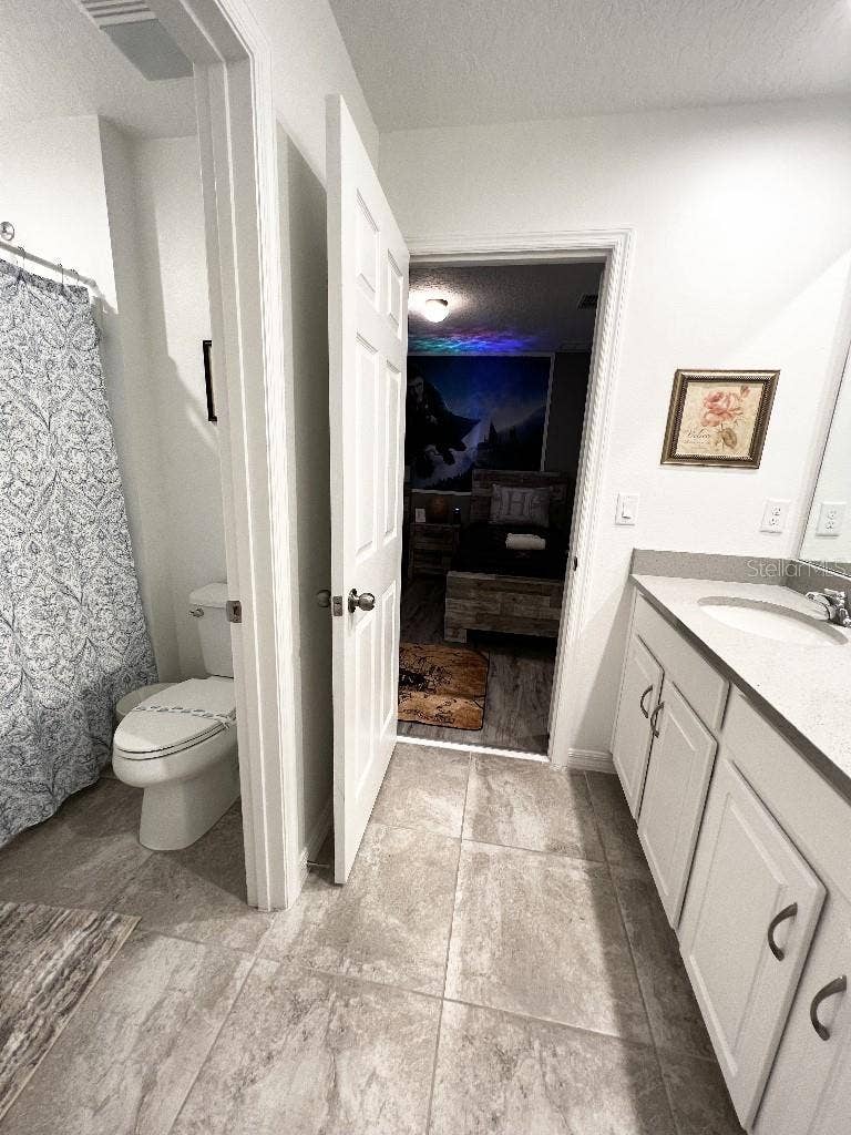 8947 AMELIA DOWNS TRAIL, Kissimmee, FL 34747 8947 AMELIA DOWNS TRAIL, Kissimmee, FL 34747