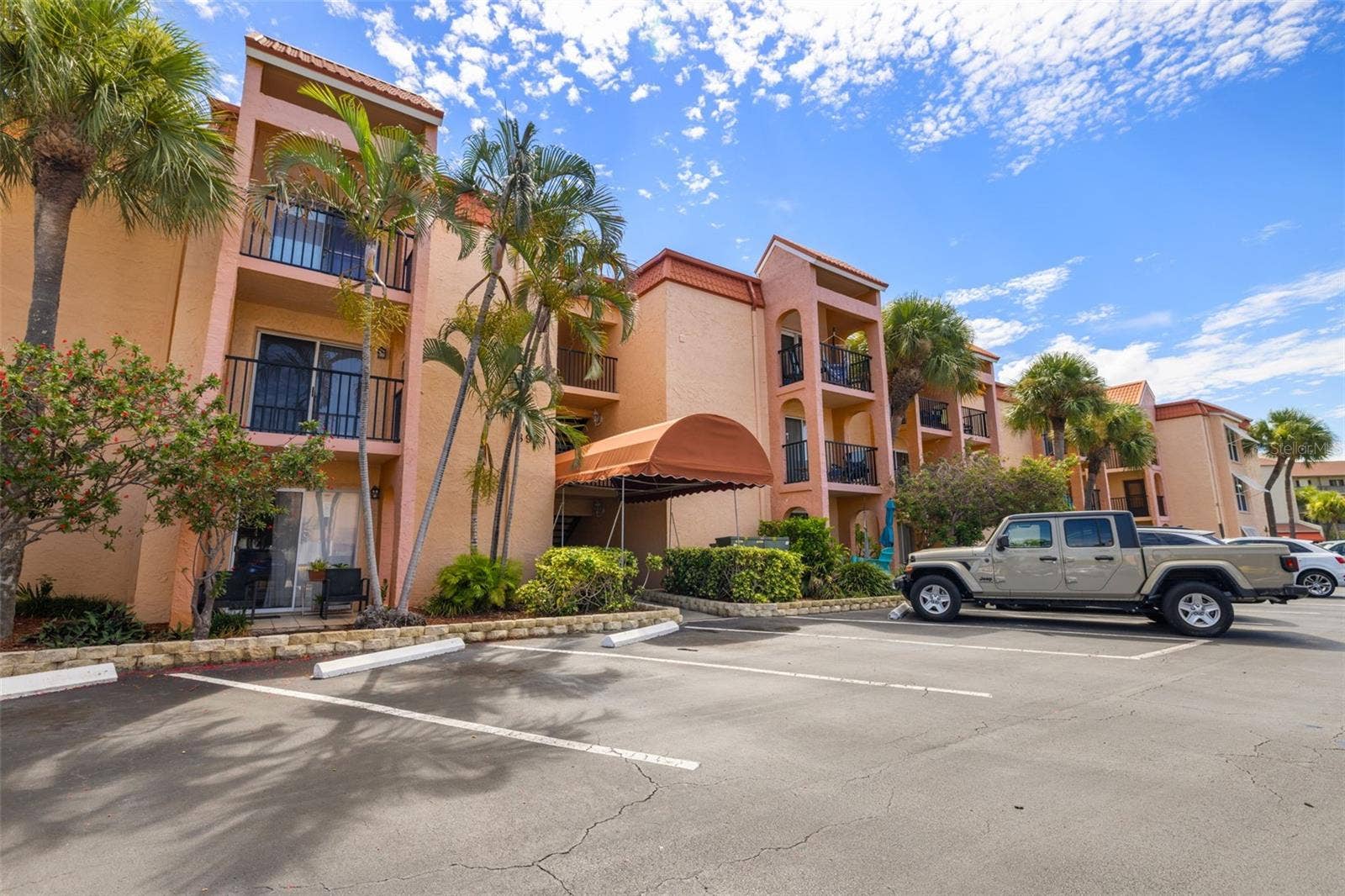 8921 BLIND PASS ROAD, #250, St Pete Beach, FL 33706 Front of building