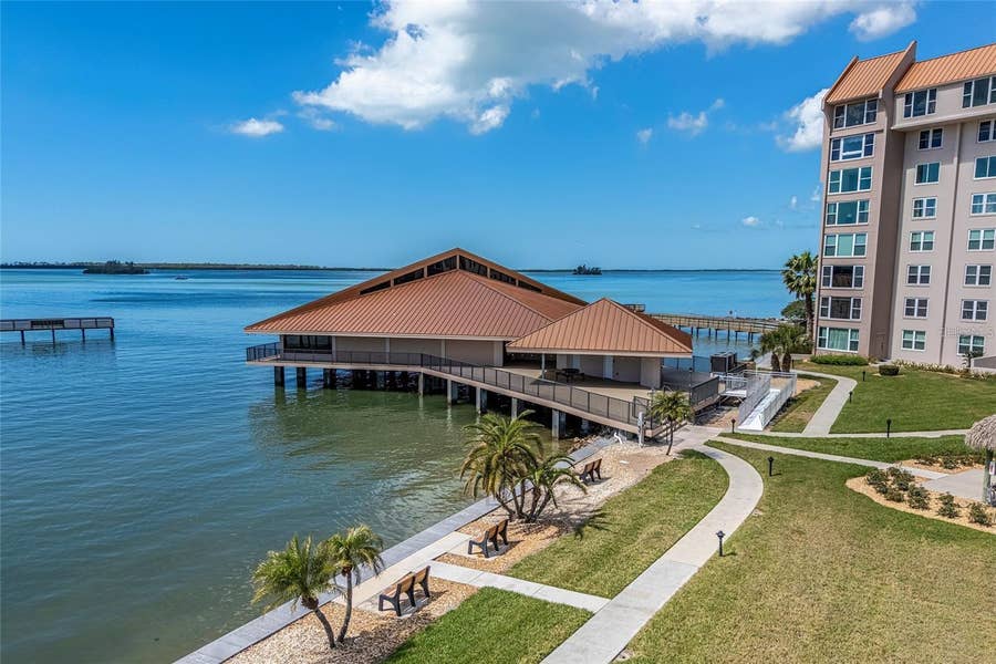 Property photo for 620 EDGEWATER DRIVE, #103, Dunedin, FL