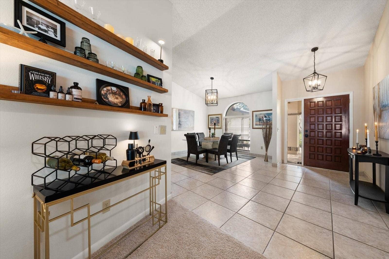 1105 DEER RUN PLACE, Valrico, FL 33594 Open and inviting the moment you walk in!
