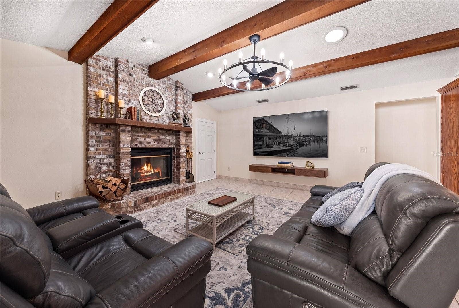 1105 DEER RUN PLACE, Valrico, FL 33594 Perfect spot to watch the Rays win the World Series!