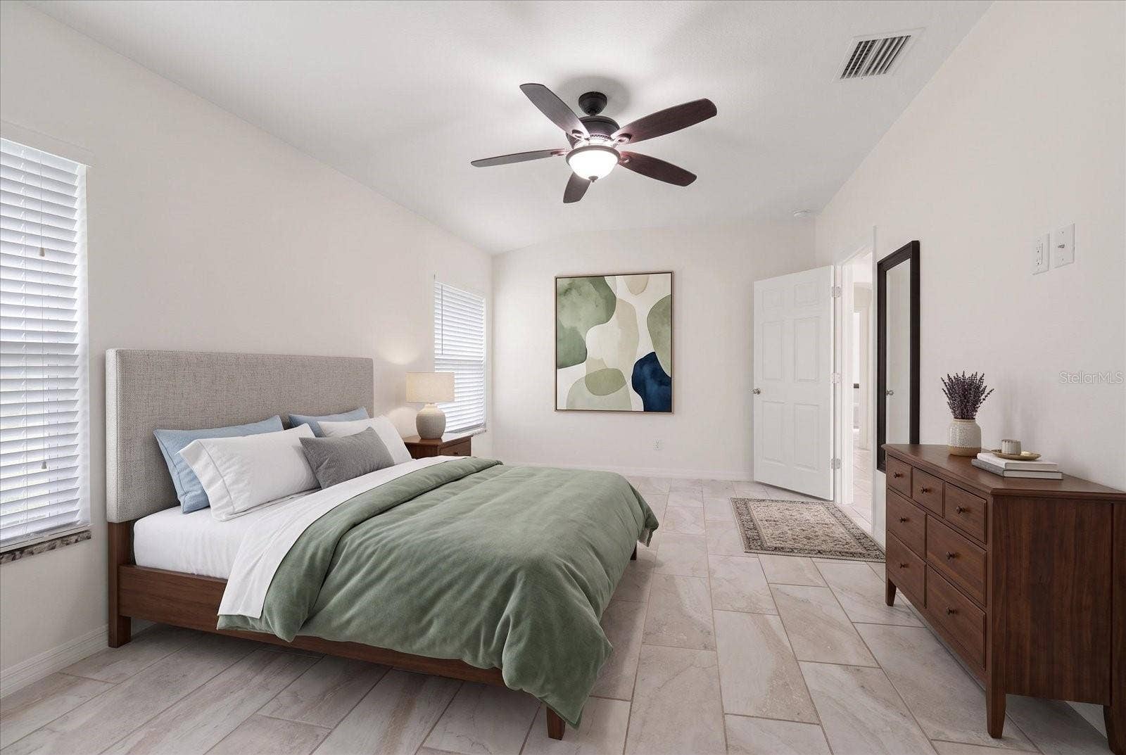 1105 DEER RUN PLACE, Valrico, FL 33594 Large Second Primary Suite with walk-in closet!