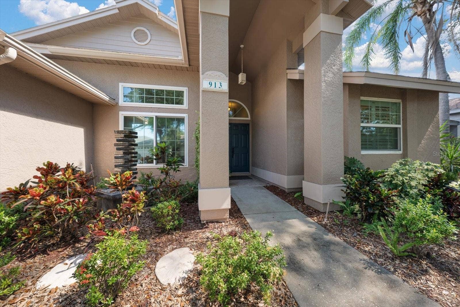 913 WESTWINDS BOULEVARD, Tarpon Springs, FL 34689 913 WESTWINDS BOULEVARD, Tarpon Springs, FL 34689