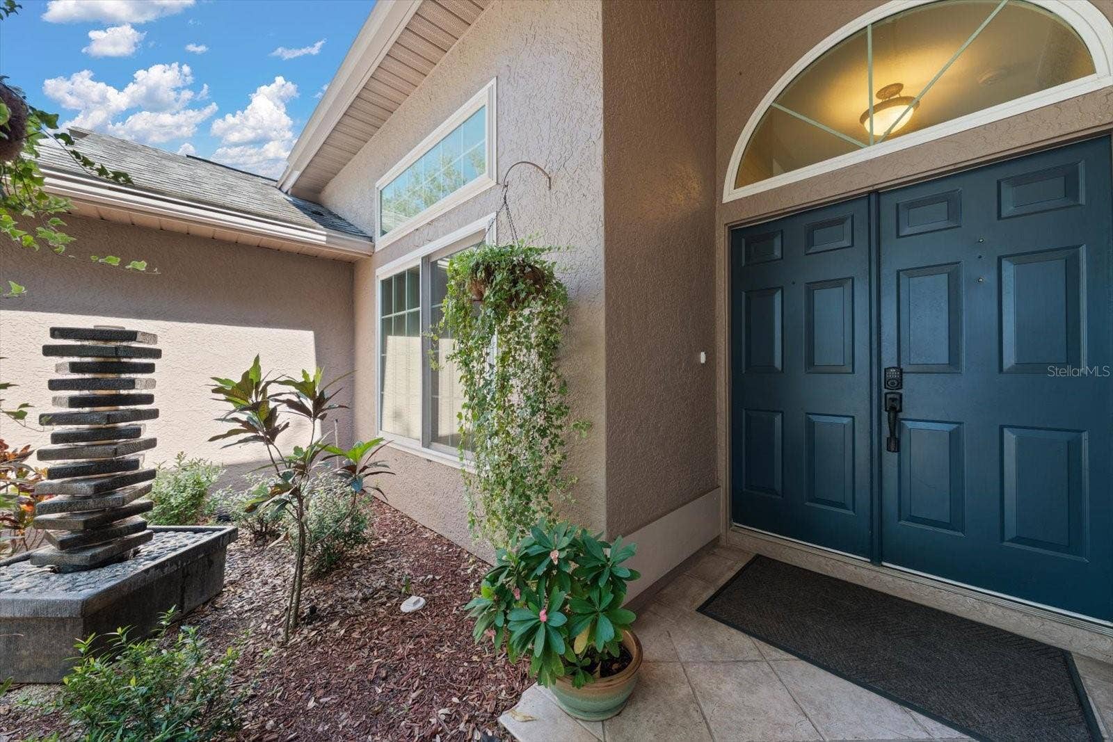 913 WESTWINDS BOULEVARD, Tarpon Springs, FL 34689 913 WESTWINDS BOULEVARD, Tarpon Springs, FL 34689