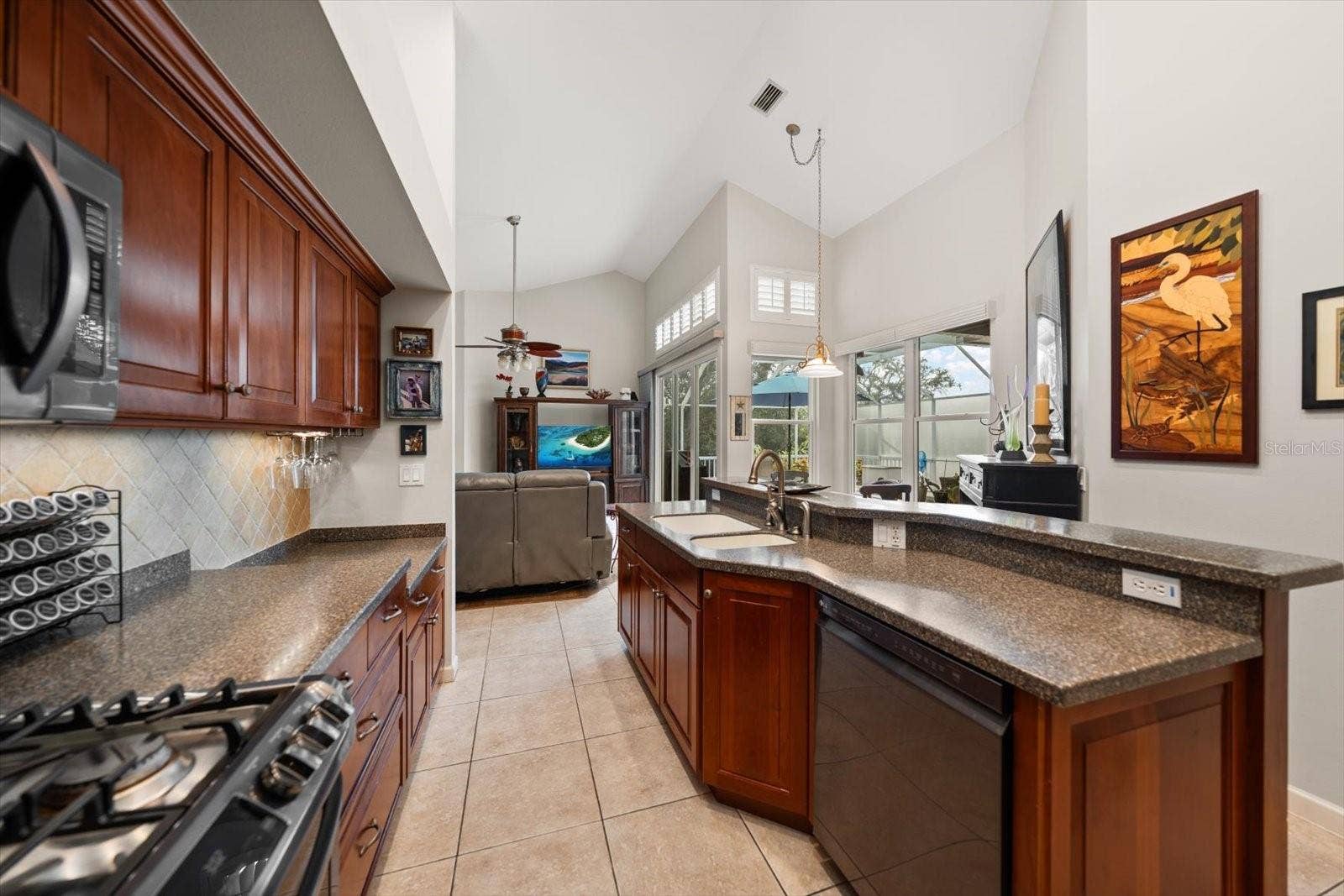 913 WESTWINDS BOULEVARD, Tarpon Springs, FL 34689 913 WESTWINDS BOULEVARD, Tarpon Springs, FL 34689