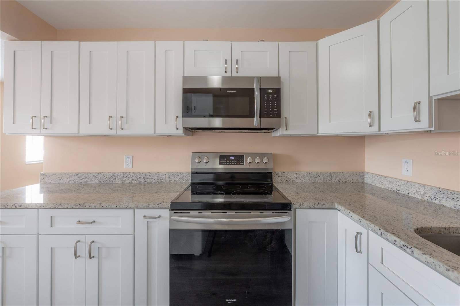 8055 112TH STREET, #205, Seminole, FL 33772 Kitchen