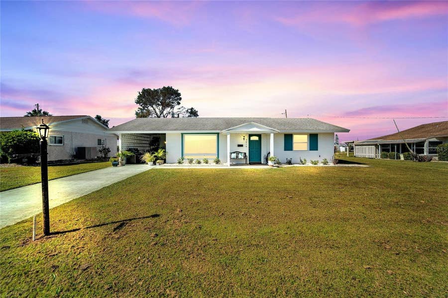 Property photo for 1216 HACIENDA DRIVE, Sun City Center, FL