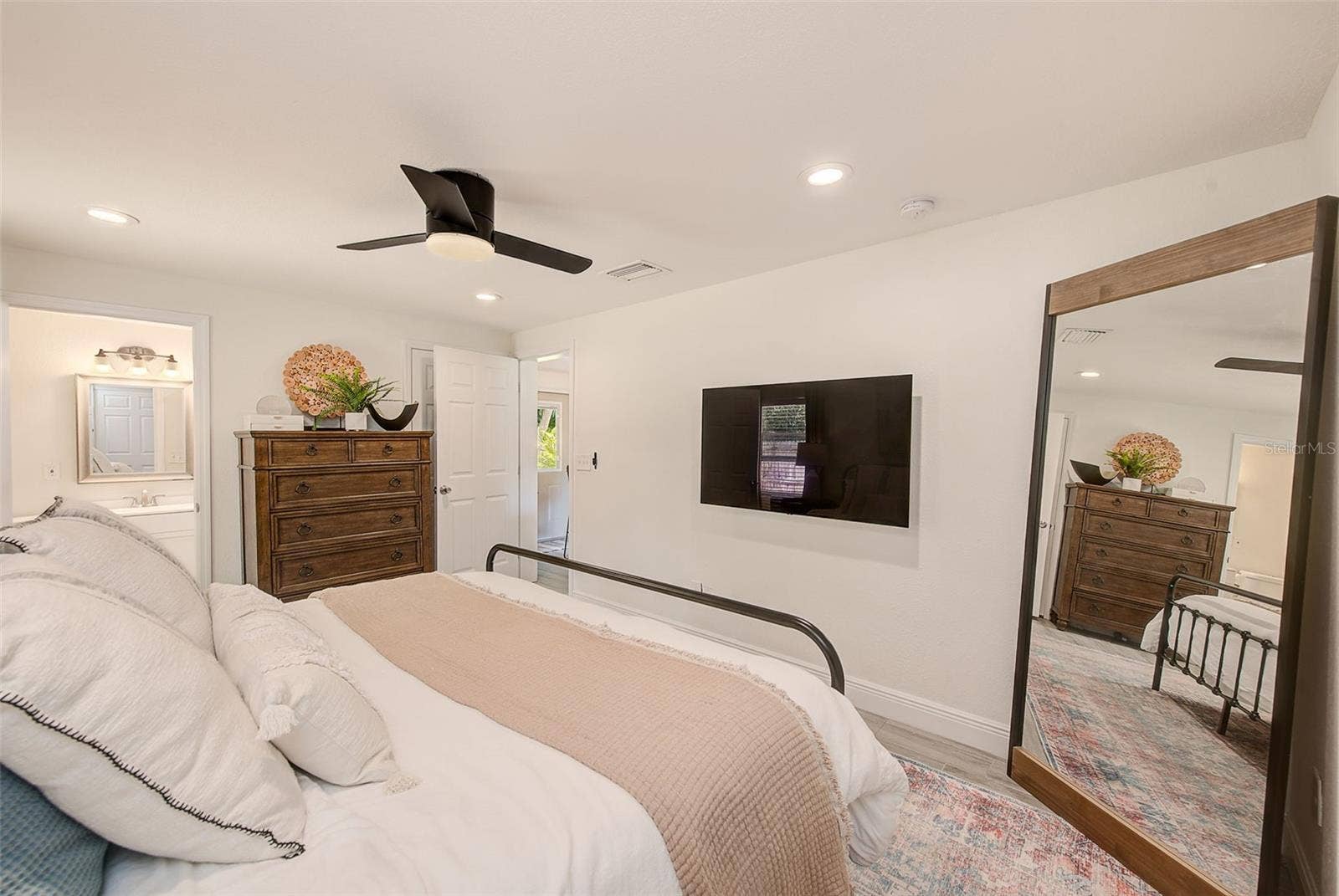 3144 JOHNS PARKWAY, Clearwater, FL 33759