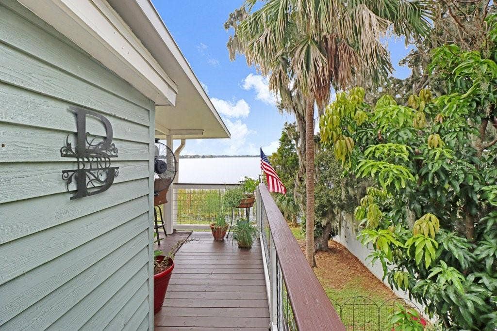 11337 KNIGHTS GRIFFIN ROAD, Thonotosassa, FL 33592