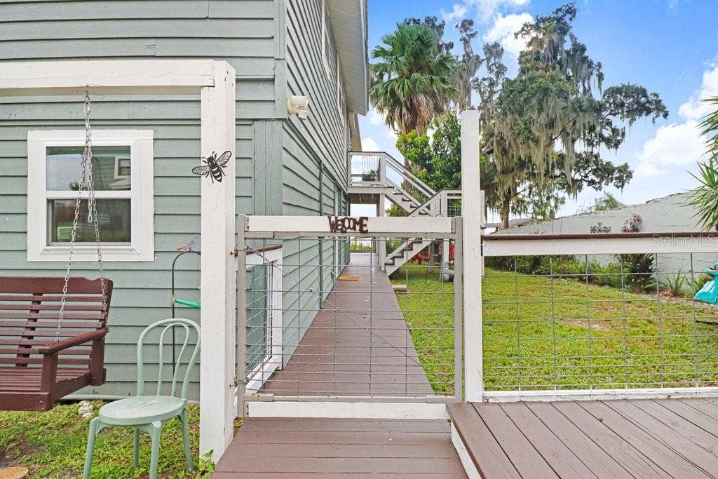 11337 KNIGHTS GRIFFIN ROAD, Thonotosassa, FL 33592