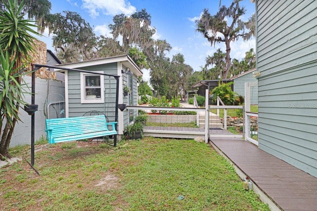 11337 KNIGHTS GRIFFIN ROAD, Thonotosassa, FL 33592