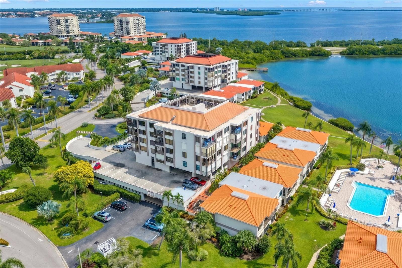 Bahia Del Mar