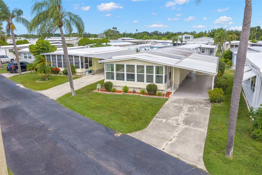Property photo for 641 MOUNT LANCASTER AVENUE NE, #637, St Petersburg, FL