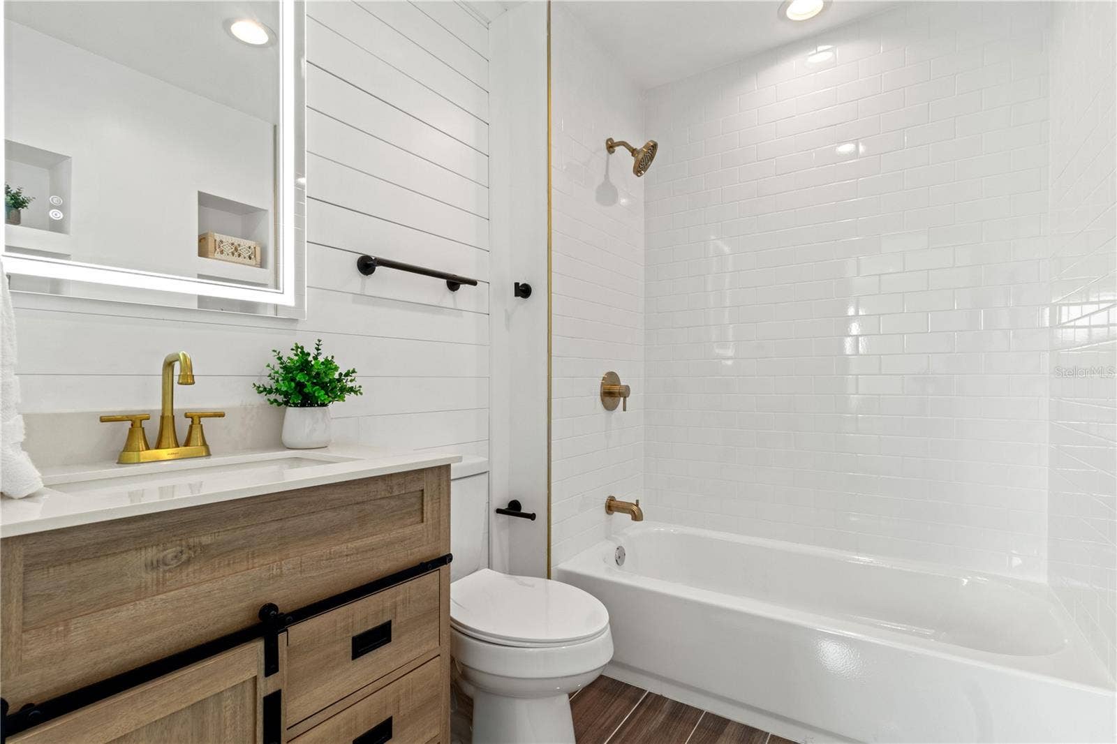 10908 LAND O LAKES BOULEVARD, Land O Lakes, FL 34638 Bathroom two, inside bedroom two