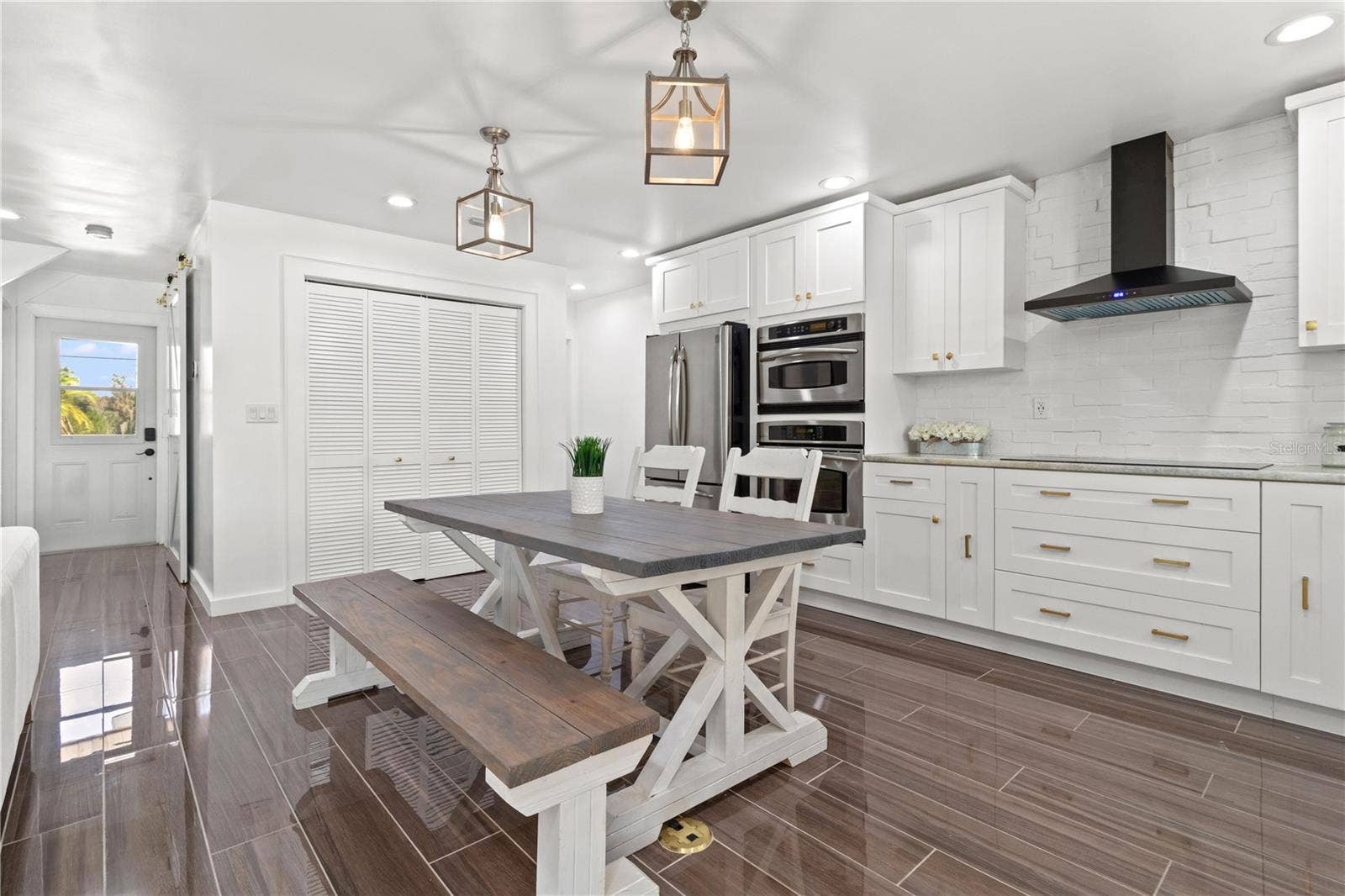 10908 LAND O LAKES BOULEVARD, Land O Lakes, FL 34638 10908 LAND O LAKES BOULEVARD, Land O Lakes, FL 34638