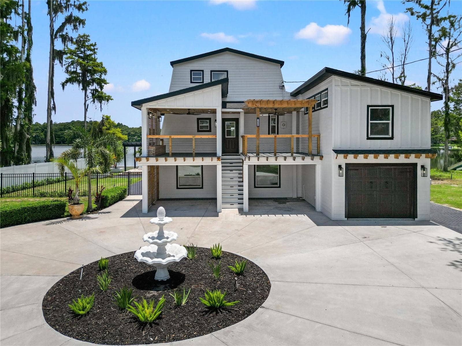 10908 LAND O LAKES BOULEVARD, Land O Lakes, FL 34638 10908 LAND O LAKES BOULEVARD, Land O Lakes, FL 34638
