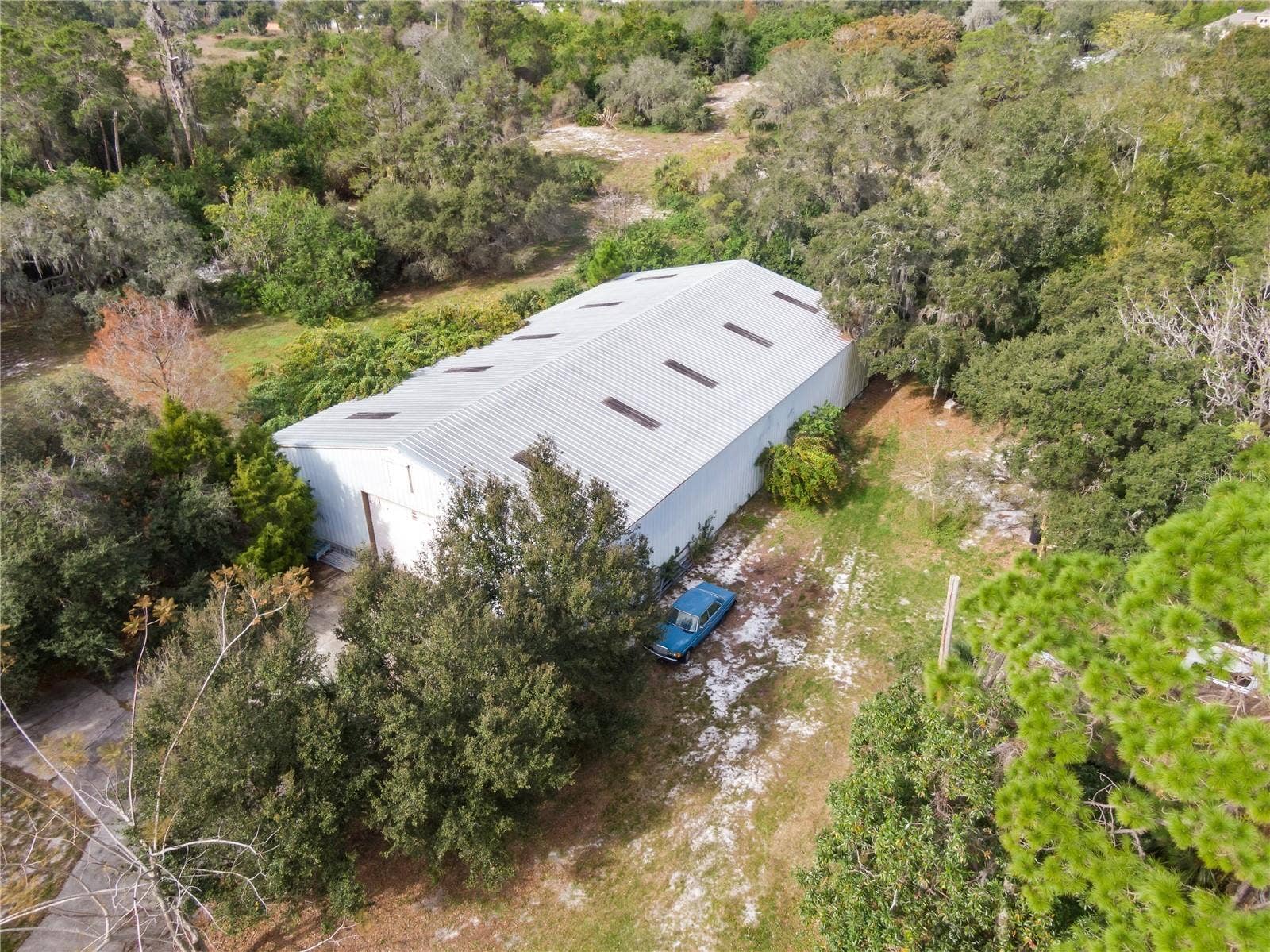 2373 KEYSTONE ROAD, Tarpon Springs, FL 34688 Outbuilding with power